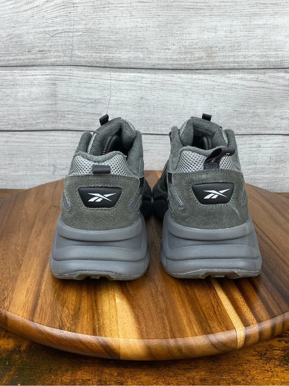 Reebok charge run